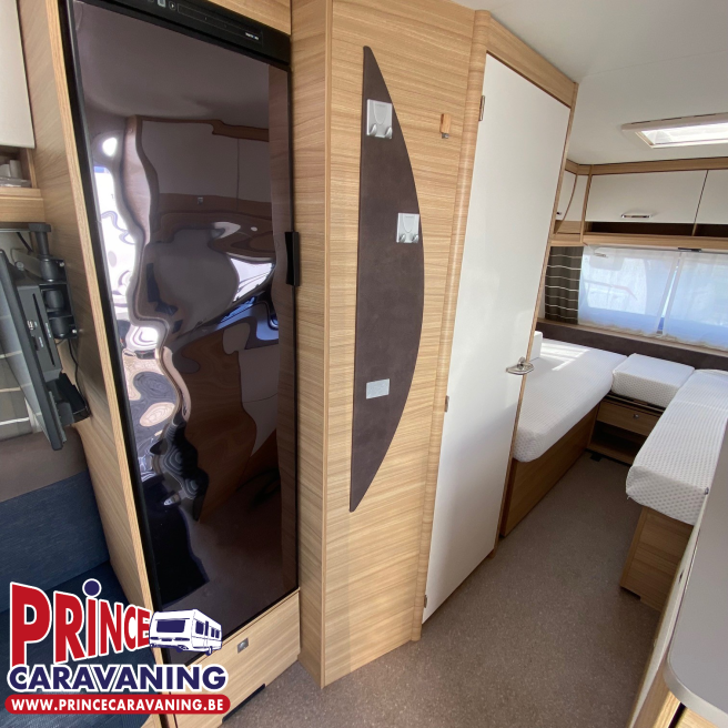 Dethleffs Camper Avant Garde 460 DL