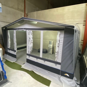 Auvent saisonnier d'exposition DWT Exquisit - 11 Auvent saisonnier d'exposition DWT Exquisit - 11