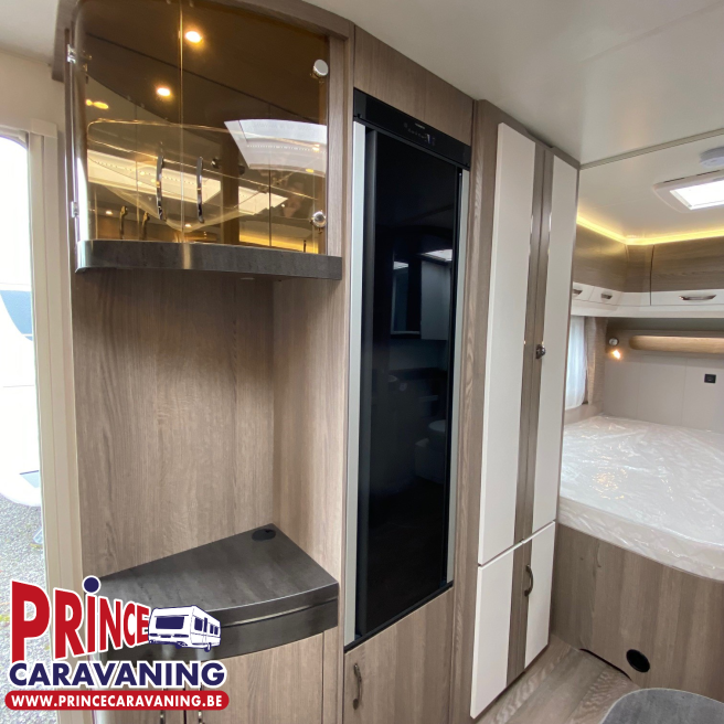 Hobby - Prestige 560 FC