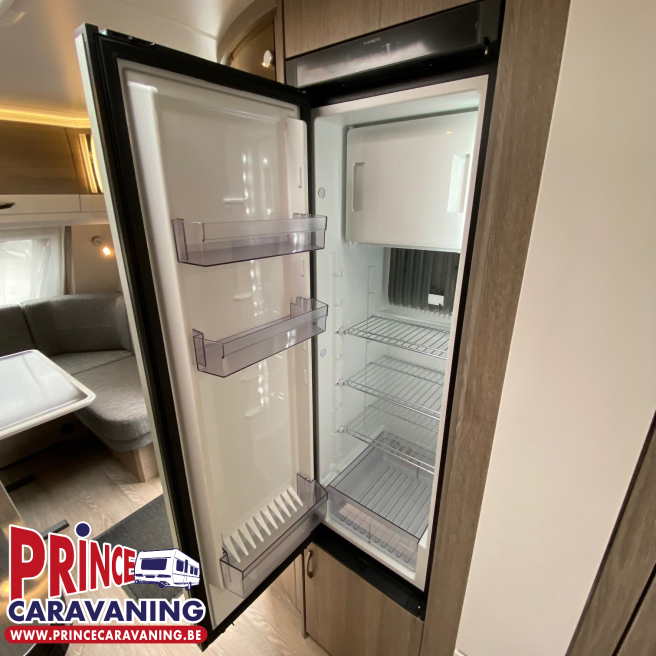 Hobby - Prestige 560 FC