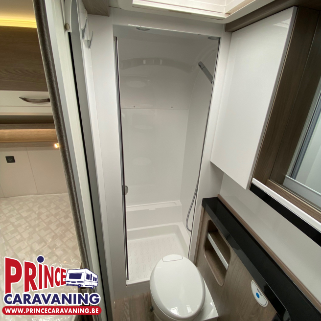 Hobby - Prestige 560 FC