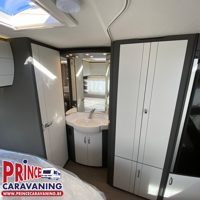 Hobby Excellent Edition 560 KMFe