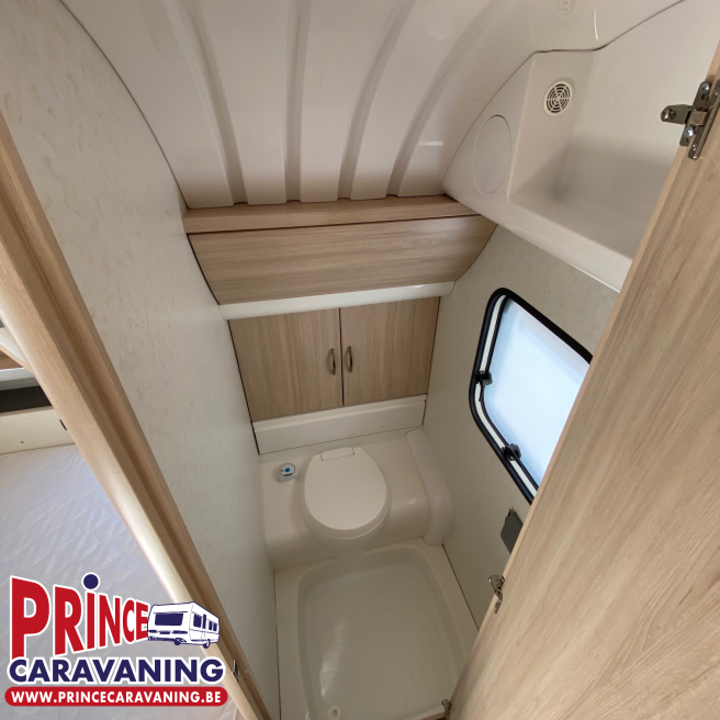 Hobby De Luxe 460 UFe