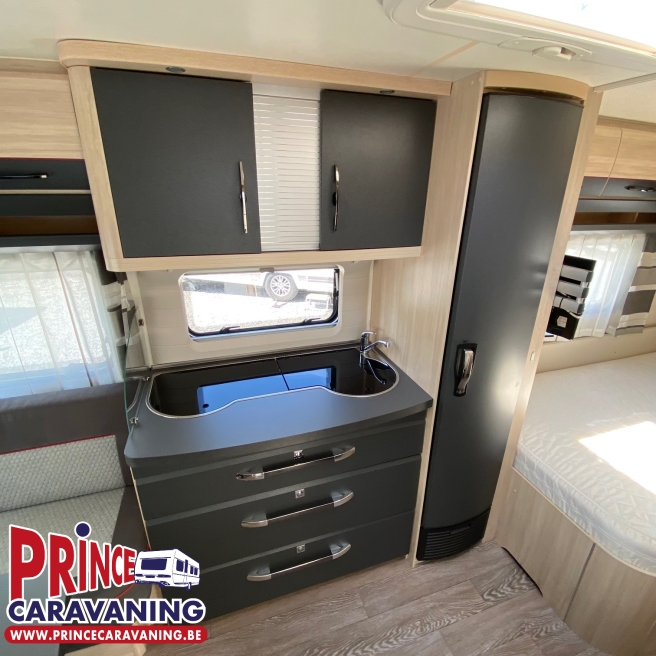 Hobby De Luxe 460 UFe