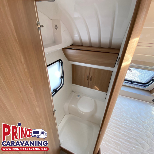 Hobby Prestige 5860 CFe