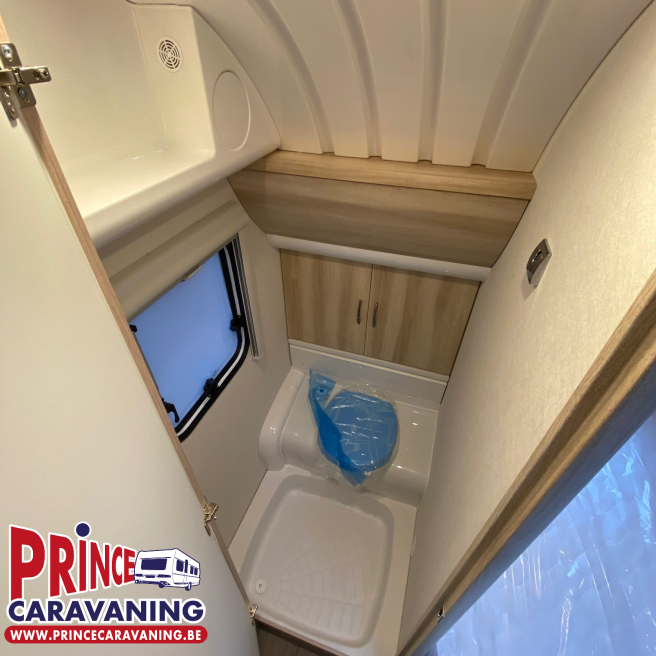 Hobby - De Luxe 460 UFe