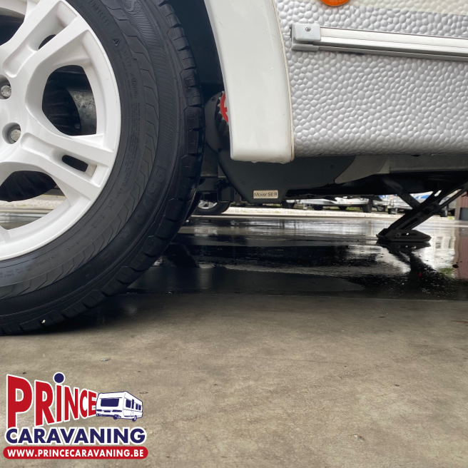 Fendt Bianco Sportivo 390 FH