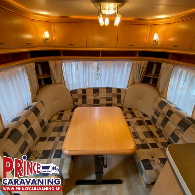 Hobby De Luxe 460 UFe