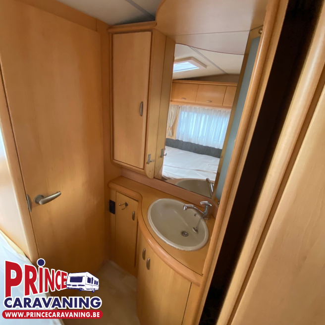 Hobby De Luxe 460 UFe