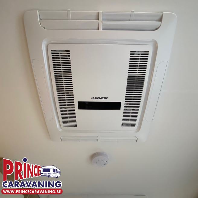 Fendt - Bianco Activ 390 FHS