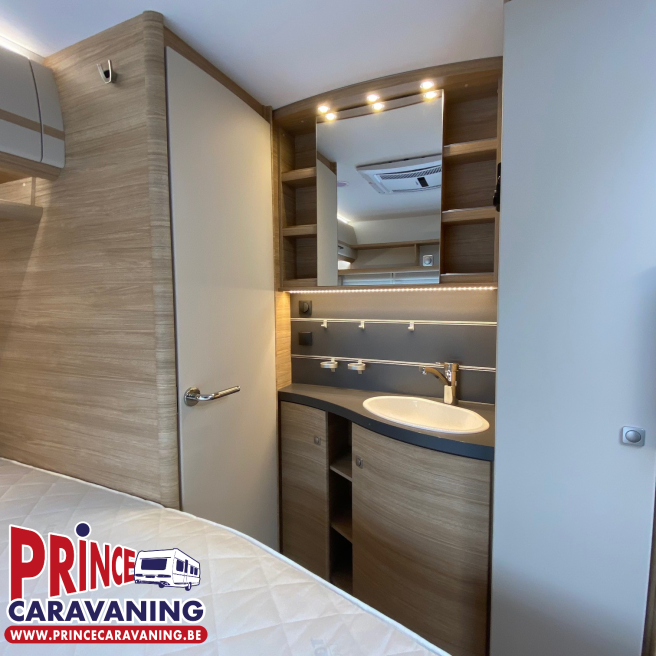 Fendt - Bianco Activ 390 FHS