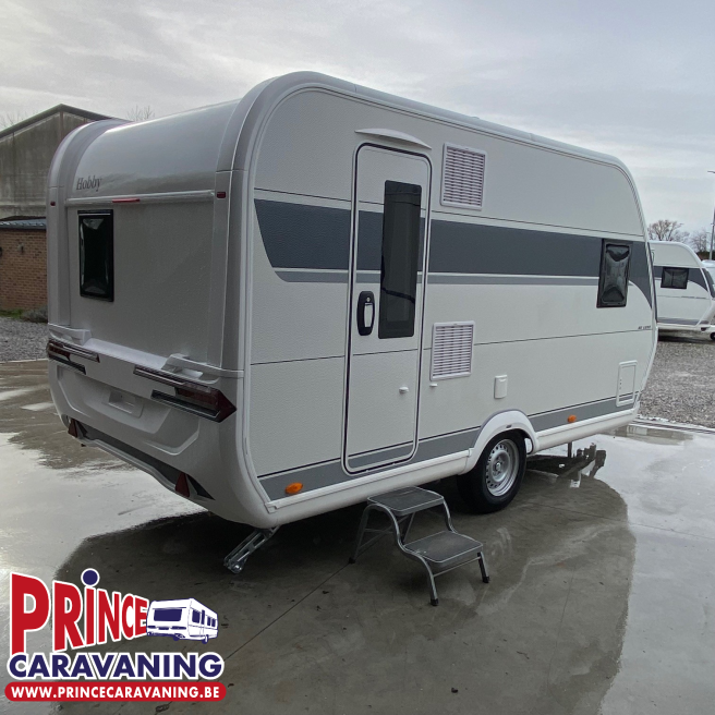 Hobby De Luxe 400 SFe