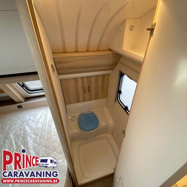 Hobby De Luxe 400 SFe